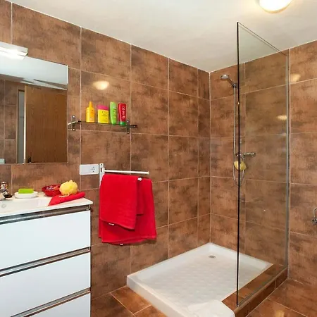 Tomeu Seguinot By Sealand Villa *