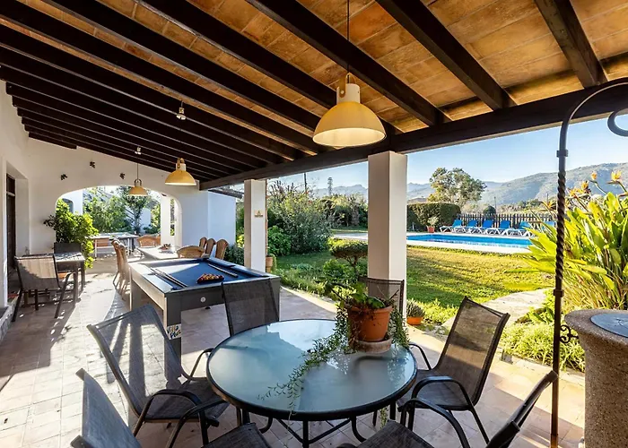 Tomeu Seguinot By Sealand