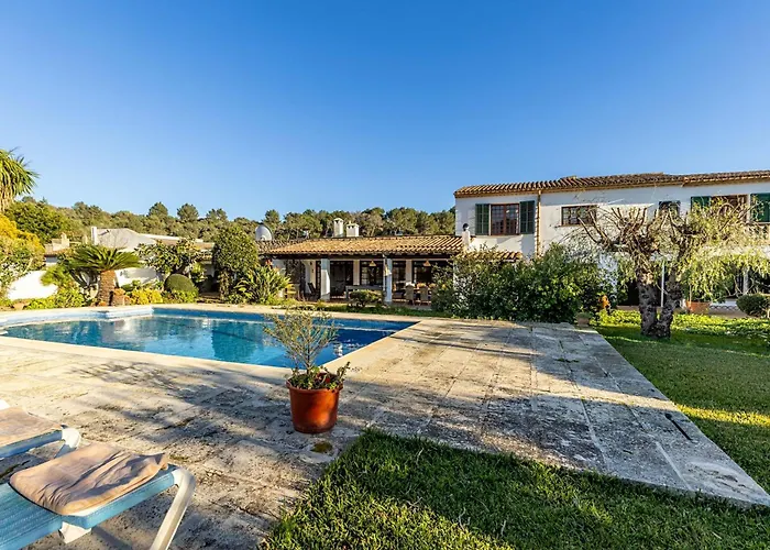 Tomeu Seguinot By Sealand Villa *