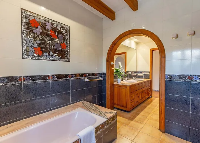 Villa Tomeu Seguinot By Sealand