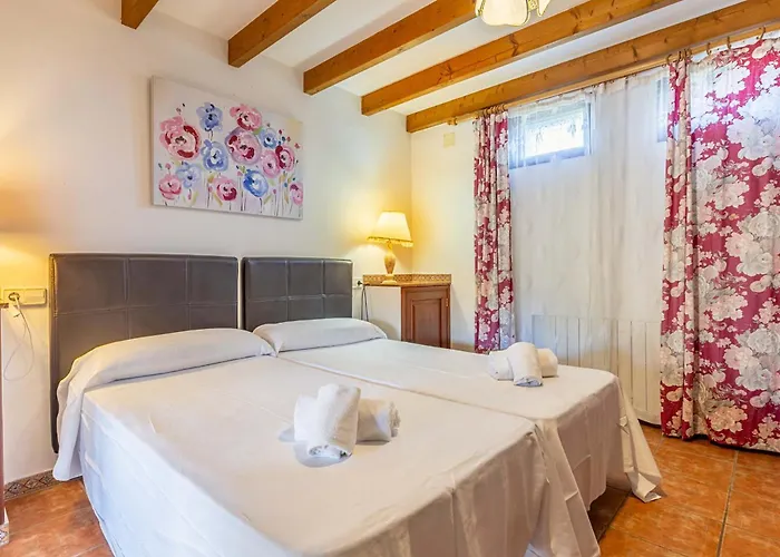 Tomeu Seguinot By Sealand