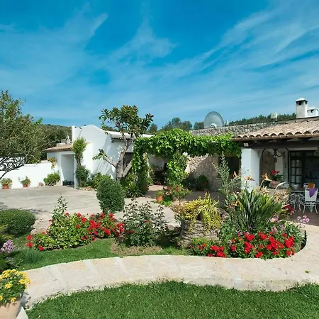 Tomeu Seguinot By Sealand *