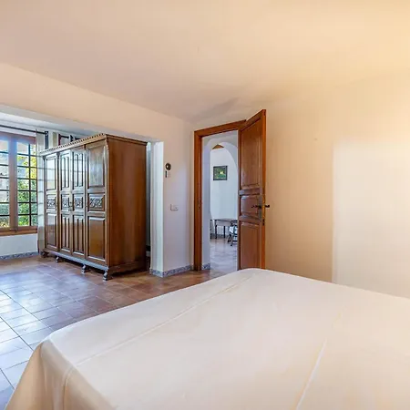 Tomeu Seguinot By Sealand Villa