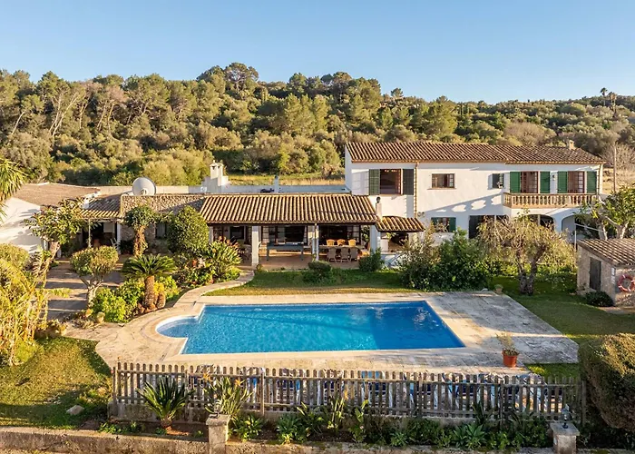 Tomeu Seguinot By Sealand