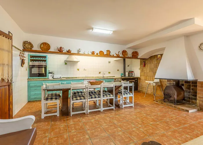 Tomeu Seguinot By Sealand Villa