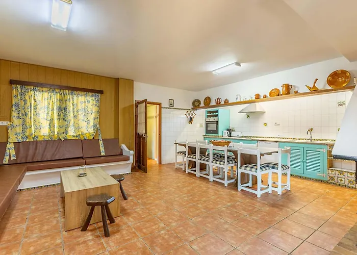 Tomeu Seguinot By Sealand * Port de Pollença